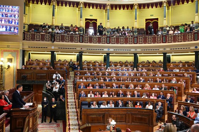El Pleno del Congreso de los Diputados durante la intervención del presidente del Gobierno, Pedro Sánchez, en el debate sobre el estado de la nación.