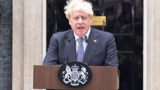 Boris Johnson dimite como primer ministro aunque seguirá hasta que se nombre sustituto