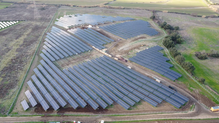 Iberdrola pone en marcha su primera planta fotovoltaica en Italia