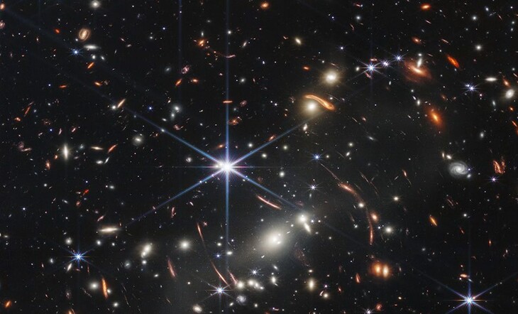 El telescopio James Webb toma las imágenes más lejanas y detalladas del Universo
