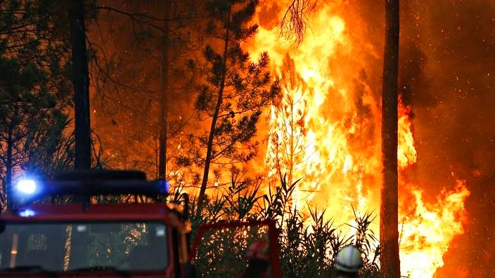 Los incendios forestales se extienden por media Europa