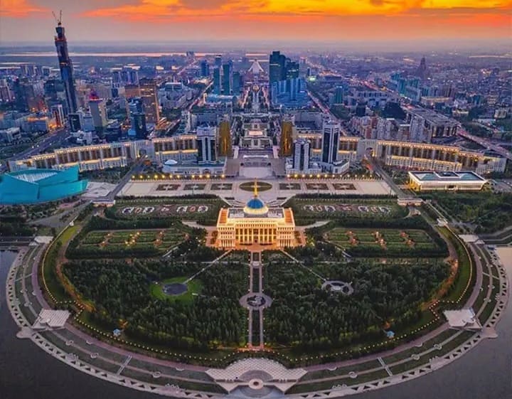 Nursultan deja de ser la capital de Kazajstán, el presidente cambia su nombre