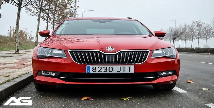 Skoda-Superb-Combi-2016-Adictos-A-La-Gasolina-4