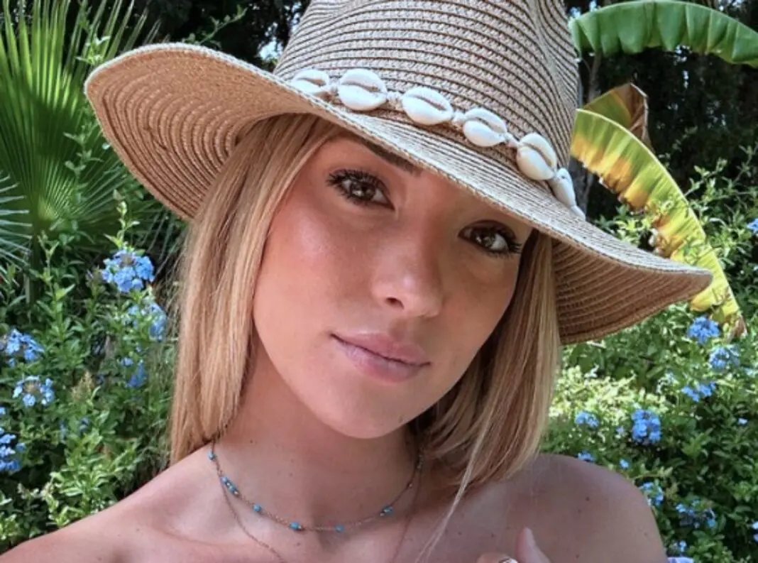 La 'influencer' italiana Alice Campello ha dedicado unas bonitas palabras a su marido, el futbolista Álvaro Morata, tras los duros momentos vividos después de nacer su última hija, Bella / Instagram @alicecampello