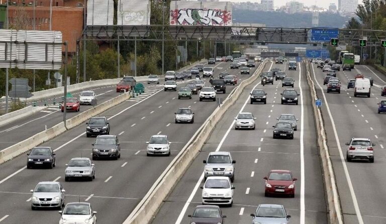 Comienza la operación retorno con 4,7 millones de desplazamientos por las carreteras españolas