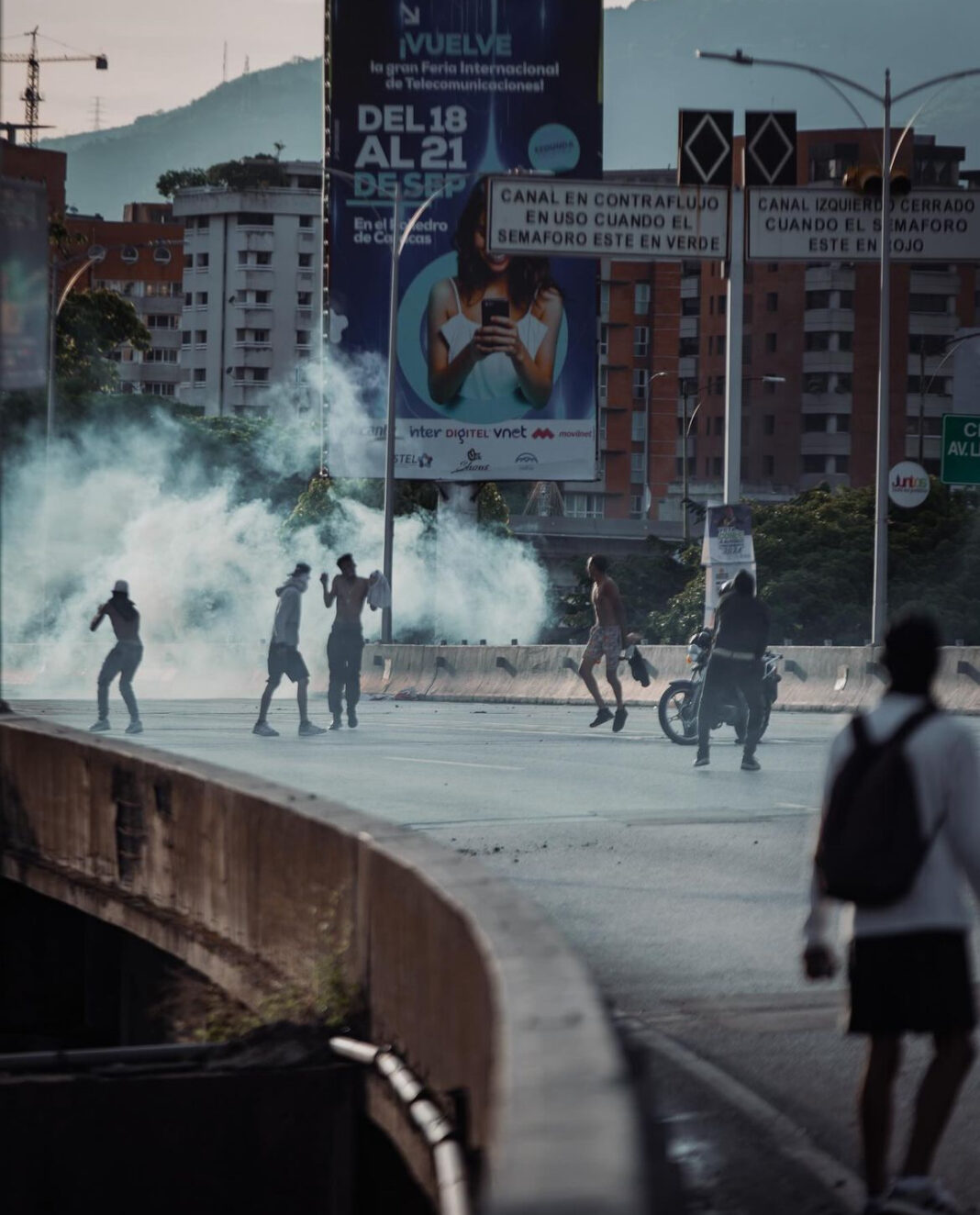 Fotografías por @andresavellanedaseitzer sobre la represión, durante el mes de julio, de las autoridades militares bajo el control del régimen chavista