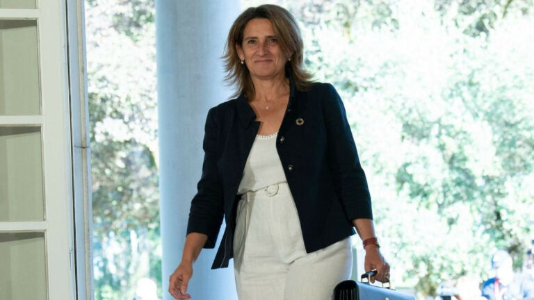 Teresa ​Ribera estrena nuevo sueldo en la UE tras haber cobrado más de medio millón de euros brutos como ministra y vicepresidenta del Gobierno desde junio de 2018