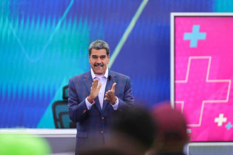 Maduro reafirma la soberanía de Venezuela y carga contra España y el PP