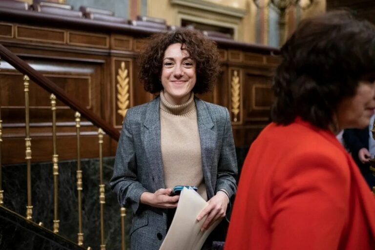 Sumar pide a Junts que decida entre avanzar o bloquear: «No se entendería que torpedearan los PGE»