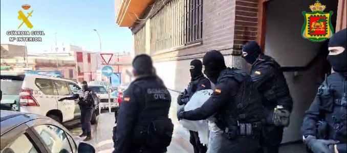 Guardia Civil Operacion Daesh