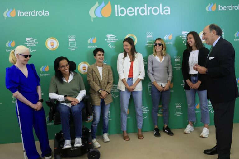 El presidente de Iberdrola a las deportistas: «Habéis cambiado la forma de ser y pensar de este país»