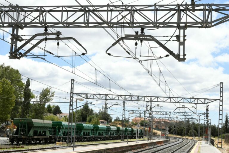 Descarrilamiento controlado de un tren en Madrid: “Era la única forma de evitar una tragedia”