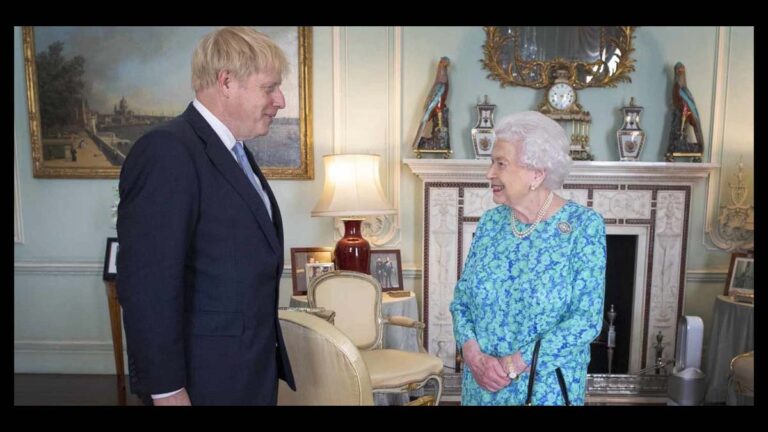 Boris Johnson revela detalles de su última reunión con la Reina Isabel II antes de su fallecimiento