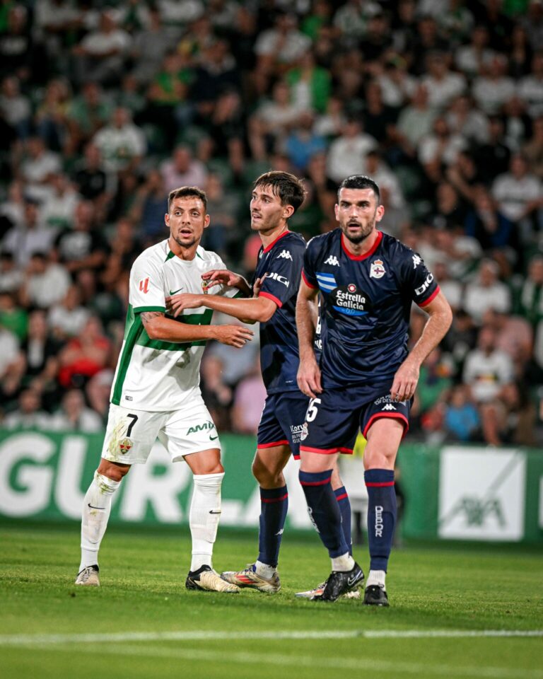 Elche 0-0 Deportivo: mucho juego y pocos goles en el Martínez Valero