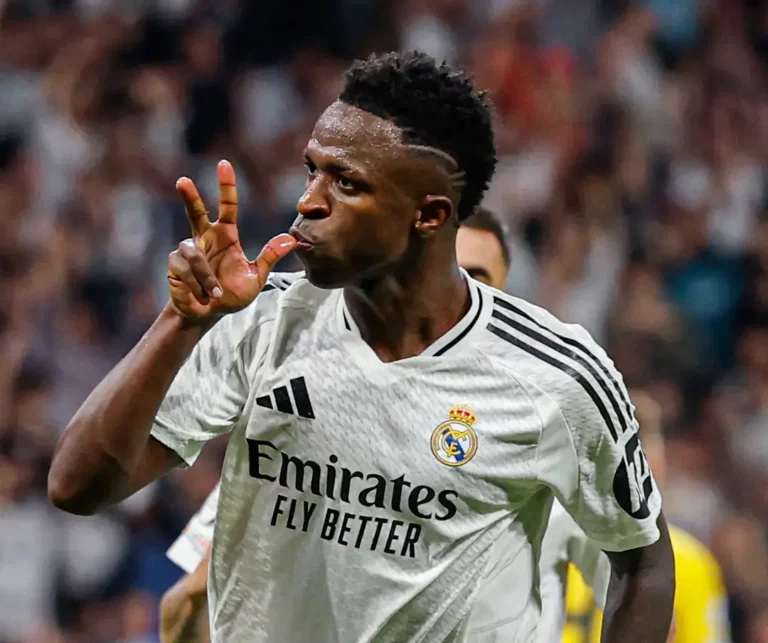 Vinícius brilla en una nueva remontada del Real Madrid