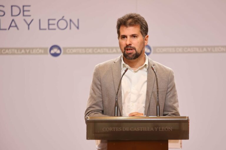 Ferraz suspende las primarias en Castilla y León, una decisión que su líder autonómico no comparte