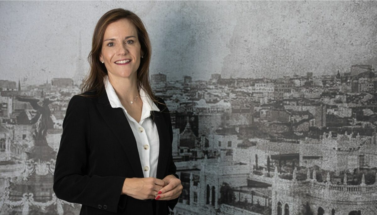 Isabel Pérez Será La Sustituta De Rocío Monasterio En La Asamblea De Madrid