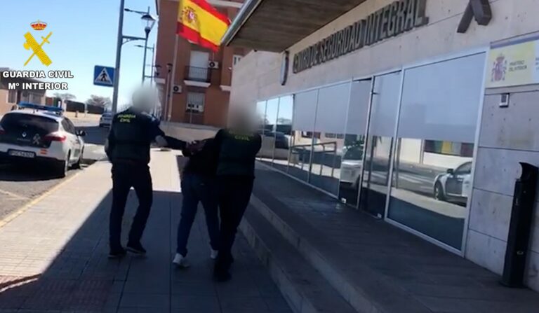 Detenidos 31 ciberdelincuentes que estafaban a través de la llamada y el SMS del falso banco