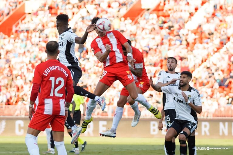 LaLiga Hypermotion: El Burgos CF rompe su racha positiva con una derrota ante el Almería