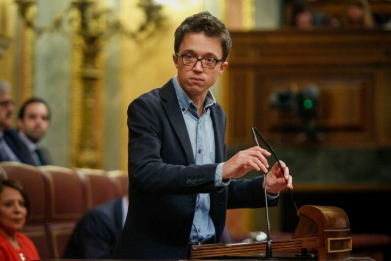 Citados a declarar Íñigo Errejón y Elisa Mouliaá tras la denuncia por presunta agresión sexual