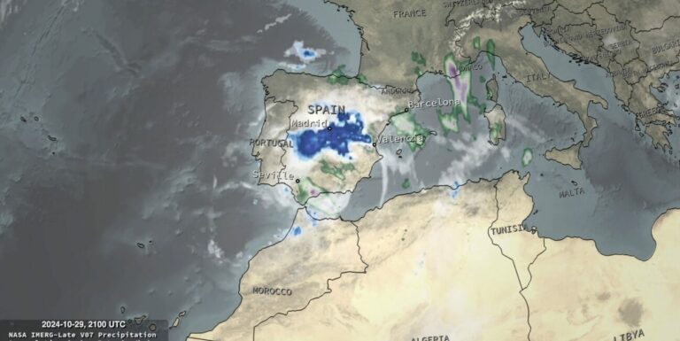 Las aguas del Mediterráneo más cálidas de lo normal y vientos del este, la combinación que desató la DANA en España