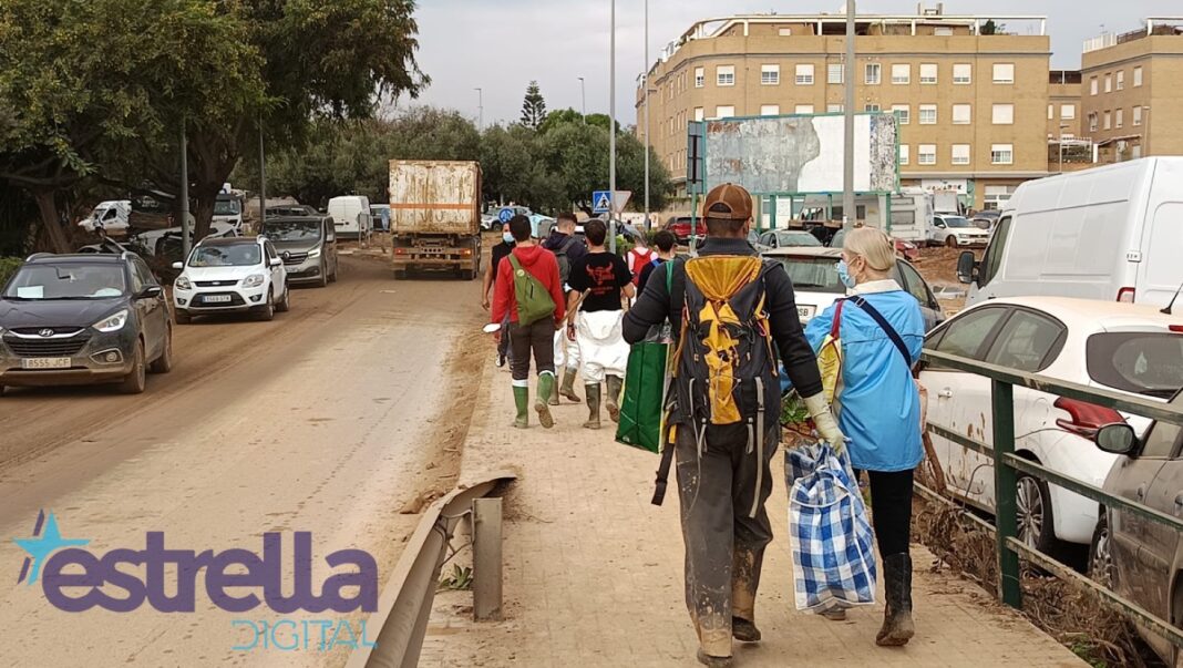 Voluntarios llegan a zonas afectadas. Imagen: Estrella Digital