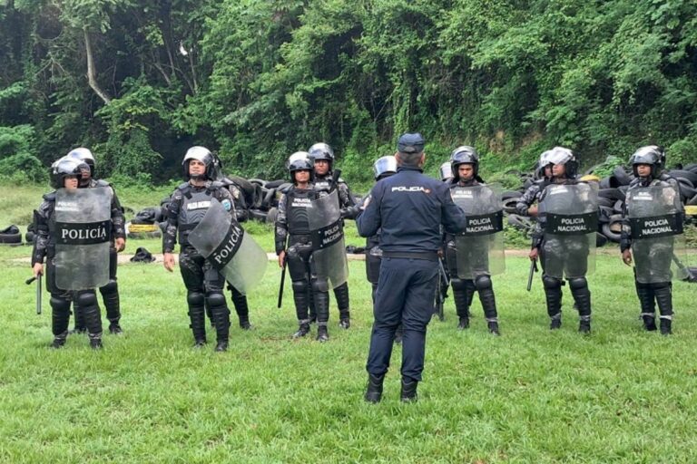 Policías nacionales de las UIP en la República Dominicana: el inspector jefe García nos explica su misión en el país caribeño