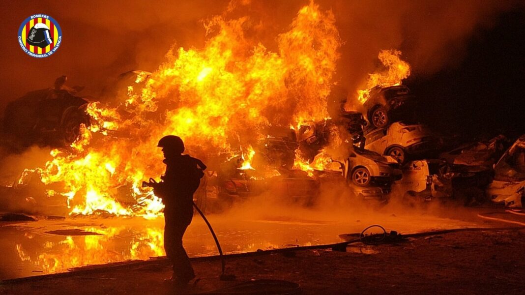 Incendio extinguido en Catarroja. Imagen: Consorcio Provincial de Bomberos de Valencia