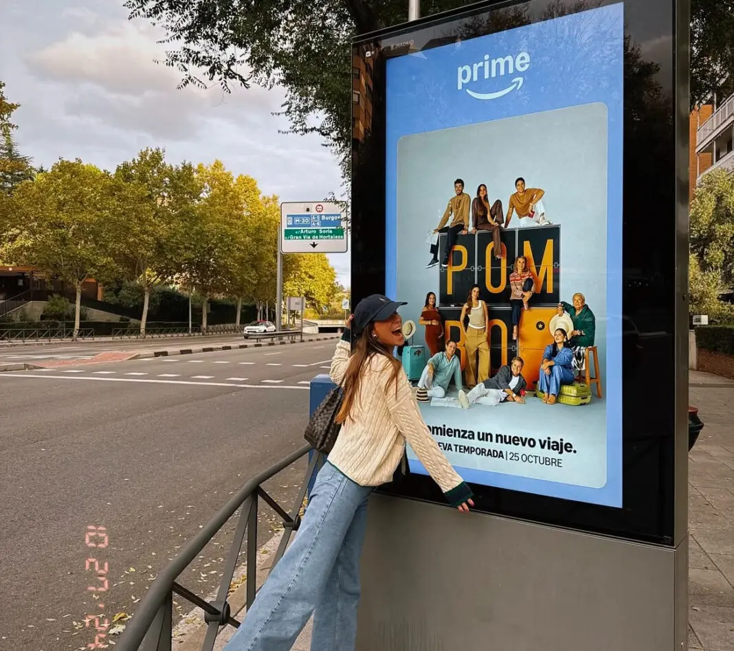 María Pombo hace unos meses ante el estreno de la 3ª temporada. Imagen de su perfil de Instagram