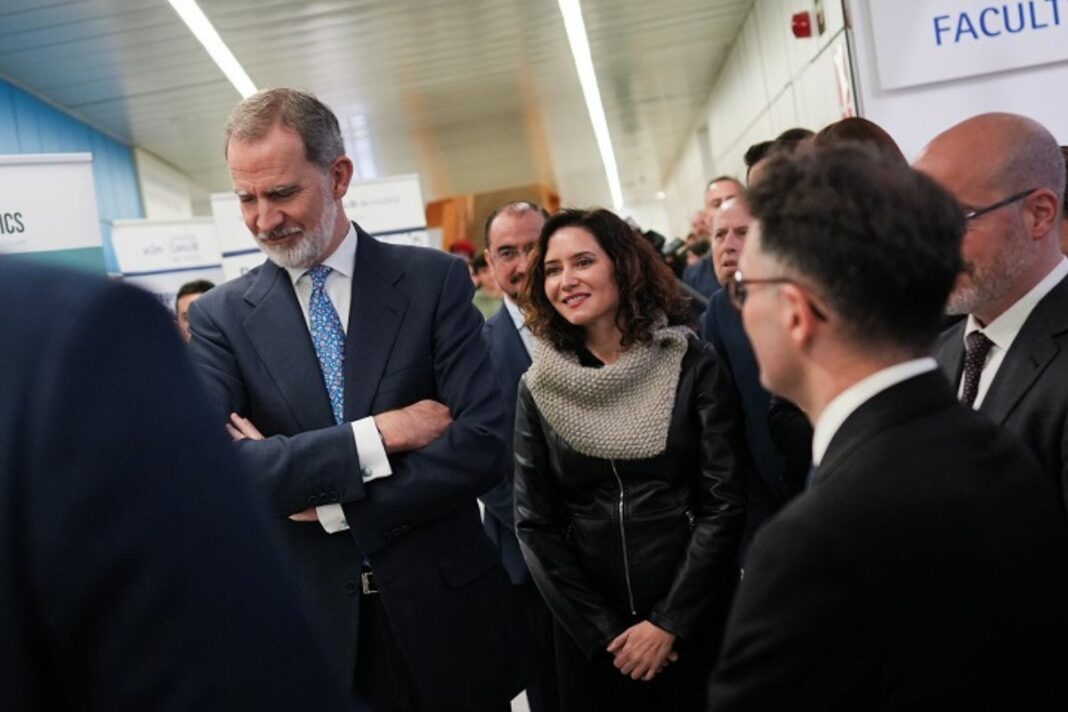 La nueva Facultad permitirá poner en marcha nuevos planes de estudios con carreras como el Grado en Neurociencia, el primero de esta especialidad que se imparte en España. (Foto: Comunidad de Madrid).