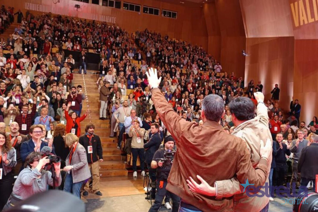 Sánchez, amigo personal de Óscar López, ha clausurado el Congreso que ha afianzado el liderazgo del ministro de Transformación Digital al frente del PSOE-M.