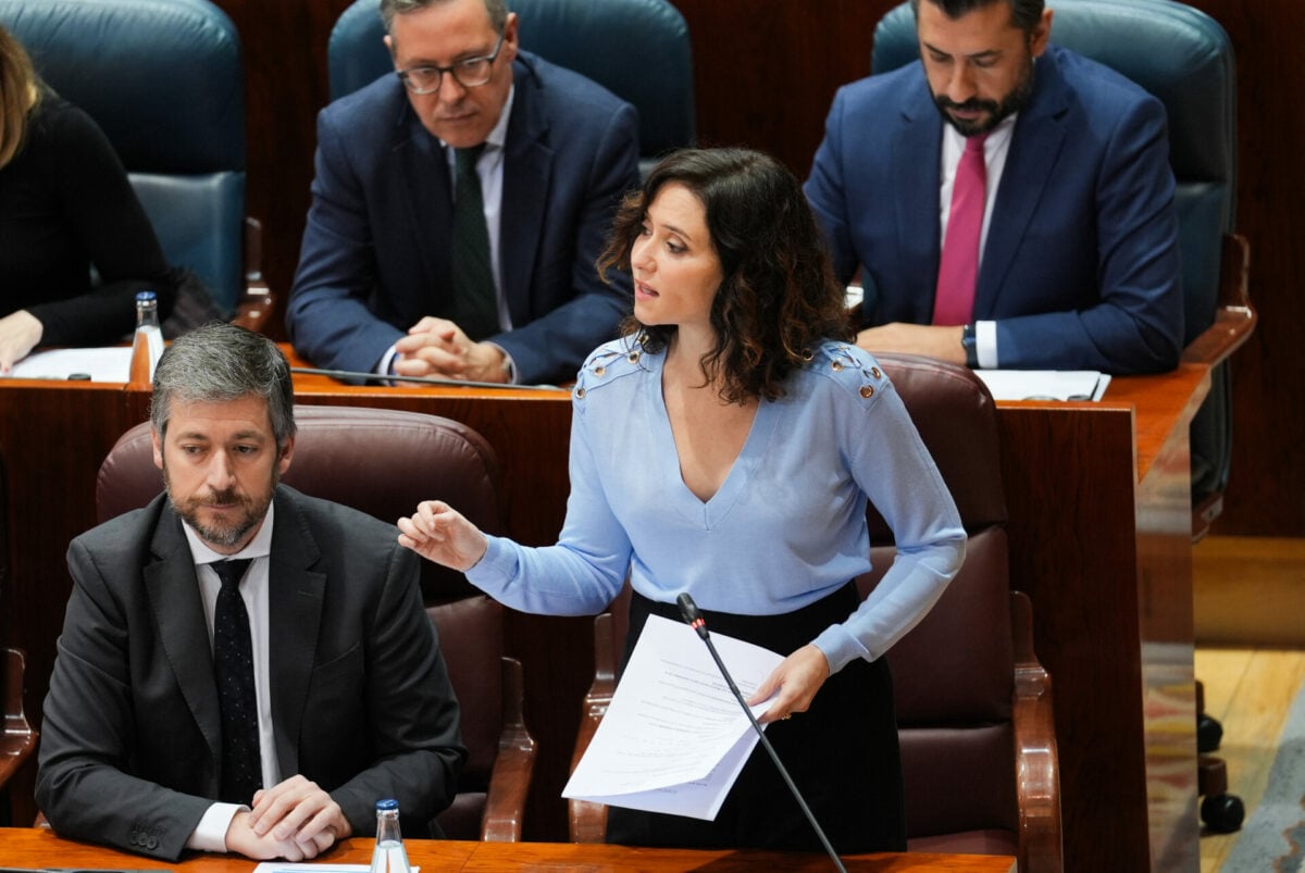 Isabel Díaz Ayuso Respondiendo A Las Críticas De La Portavoz De Vox En La Asamblea De Madrid