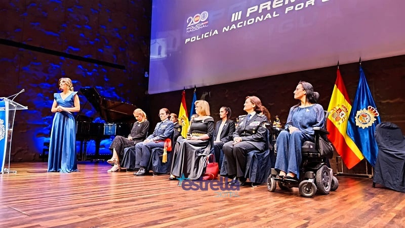 Han Sido Premiadas 8 Mujeres De Diferentes Ámbitos Y La Selección Femenina De Fútbol.